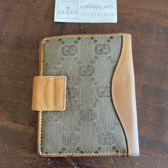 Gucci authentic vintage BOGO - Picture 5 of 9